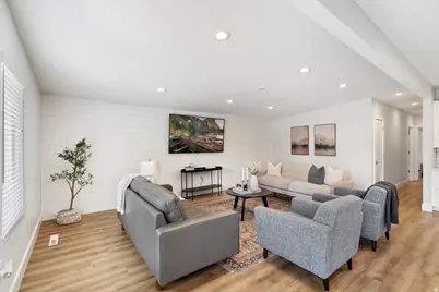 299 E 4000 N, Provo, UT 84604 - Photo 4