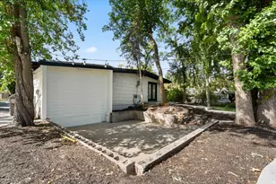 299 E 4000 N, Provo, UT 84604 - Photo 42