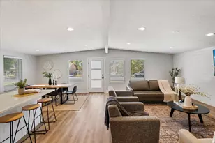 299 E 4000 N, Provo, UT 84604 - Photo 2