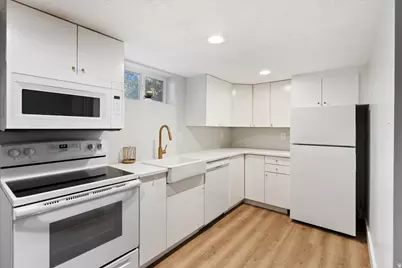 299 E 4000 N, Provo, UT 84604 - Photo 30