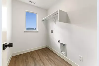 1806 W Olympus Dr N, Saratoga Springs, UT 84045 - Photo 32