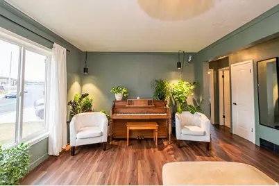 4663 S 200 E, Washington Terrace, UT 84405 - Photo 4