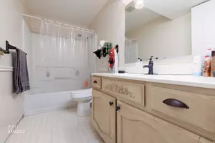 861 S 300 W, Orem, UT 84058 - Photo 30