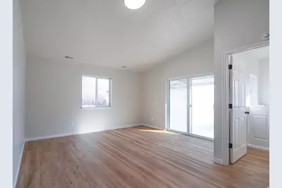 546 N 1100 W, Salt Lake City, UT 84116 - Photo 14