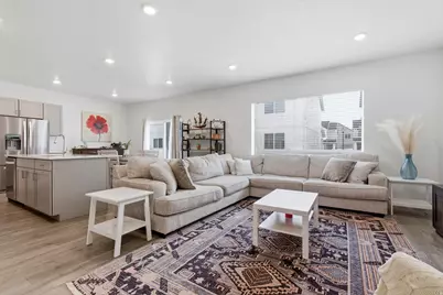 522 N Scuttlebutt Ln, Saratoga Springs, UT 84045 - Photo 10