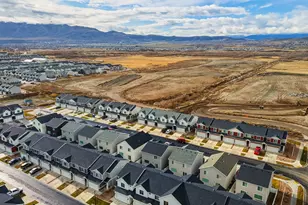 522 N Scuttlebutt Ln, Saratoga Springs, UT 84045 - Photo 36