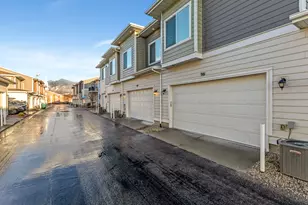 981 W Cyan Valley Way, Bluffdale, UT 84065 - Photo 16