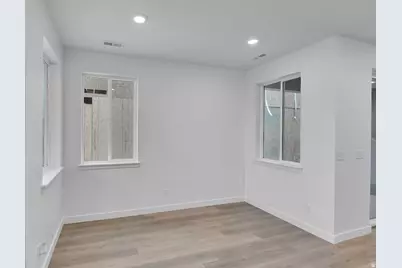 12671 S Glacier Trail Ln #131, Herriman, UT 84096 - Photo 4