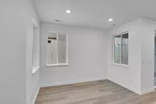 12671 S Glacier Trail Ln, Herriman, UT 84096 - Photo 4