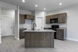 2117 E 130 N, Spanish Fork, UT 84660 - Photo 2