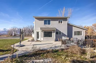 415 E Panoramic Dr N, Hyrum, UT 84319 - Photo 42