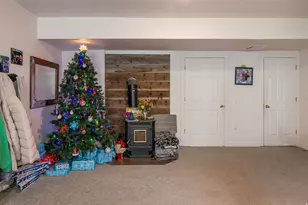 415 E Panoramic Dr N, Hyrum, UT 84319 - Photo 32