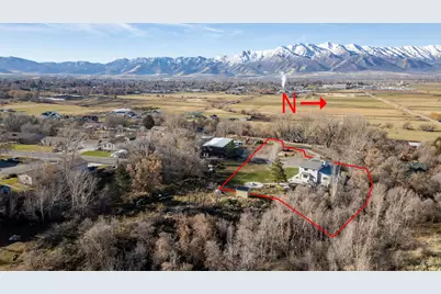 415 E Panoramic Dr N, Hyrum, UT 84319 - Photo 48