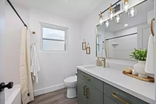 11446 S Sandy Creek Dr E, Sandy, UT 84094 - Photo 26