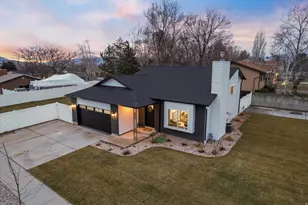 11446 S Sandy Creek Dr E, Sandy, UT 84094 - Photo 2