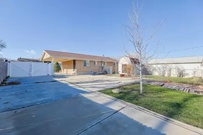 4279 S 4900 W, West Valley, UT 84120 - Photo 32
