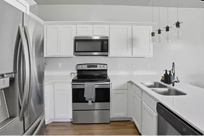 1816 W Eaglewood Dr #301, Saratoga Springs, UT 84045 - Photo 8