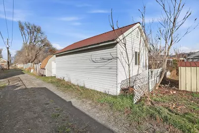 117 N 100 W, Tremonton, UT 84337 - Photo 30