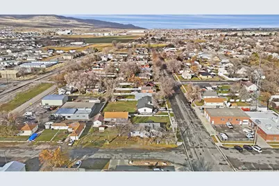 117 N 100 W, Tremonton, UT 84337 - Photo 46