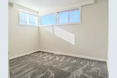 618 Valeria Dr, Layton, UT 84041 - Photo 12