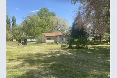 50 S 400 E, Myton, UT 84052 - Photo 44