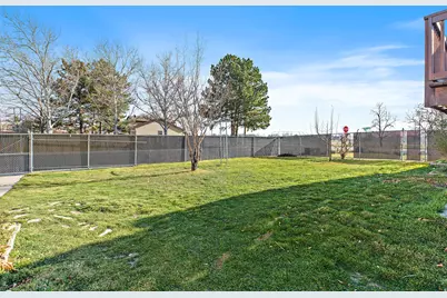 3312 W 7000 S, West Jordan, UT 84084 - Photo 32
