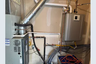 7640 S Quail Springs Cir, Midvale, UT 84047 - Photo 14