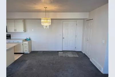 7640 S Quail Springs Cir, Midvale, UT 84047 - Photo 4