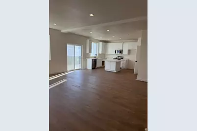 443 W Sapphire Dr #7036, Tooele, UT 84074 - Photo 2