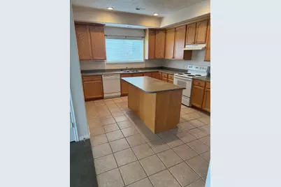 7237 S Brittany Town Dr, West Jordan, UT 84084 - Photo 22