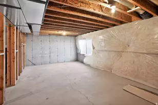 15392 S Tarawa Dr, Bluffdale, UT 84065 - Photo 30