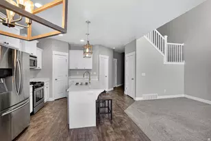 15392 S Tarawa Dr, Bluffdale, UT 84065 - Photo 14