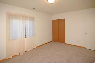 1677 E 1450 S, Ogden, UT 84404 - Photo 18