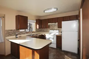 1677 E 1450 S, Ogden, UT 84404 - Photo 8