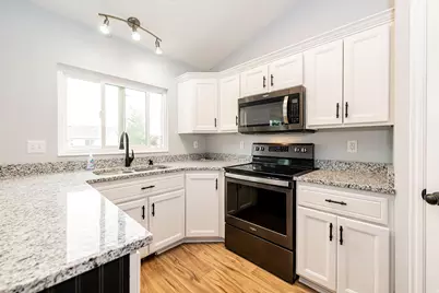 3951 W Baltimore Cir S, Syracuse, UT 84075 - Photo 8