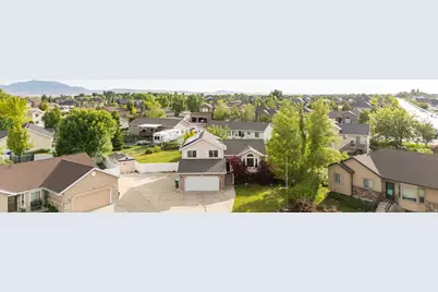 3951 W Baltimore Cir S, Syracuse, UT 84075 - Photo 4