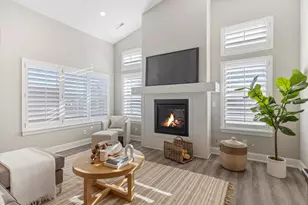 10462 S Harvest Walk Ln W, South Jordan, UT 84095 - Photo 4