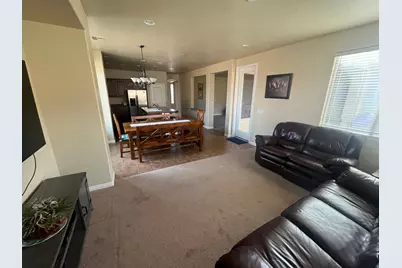 1273 N Overland Trail Cir, Washington, UT 84780 - Photo 6