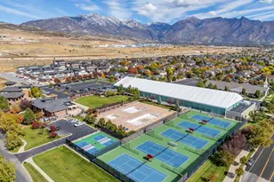 256 E Backhand Ln, Lehi, UT 84043 - Photo 40