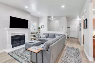 256 E Backhand Ln, Lehi, UT 84043 - Photo 4