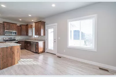 385 E 3900 N, North Ogden, UT 84414 - Photo 14