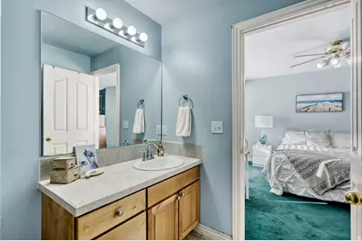 635 W 550 S, Centerville, UT 84014 - Photo 10