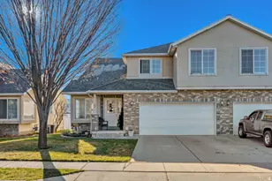 635 W 550 S, Centerville, UT 84014 - Photo 24
