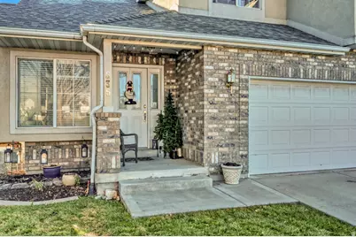 635 W 550 S, Centerville, UT 84014 - Photo 2