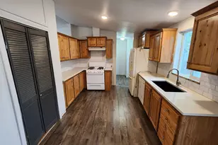 5075 W 4700 S, Kearns, UT 84118 - Photo 2