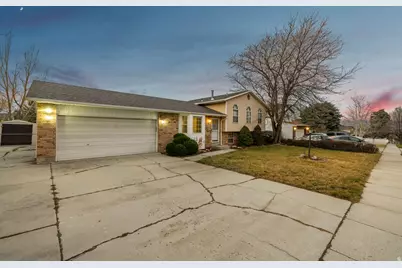 1602 E Sego Lily Dr, Sandy, UT 84092 - Photo 26