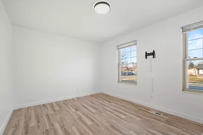 2283 W 470 N, West Point, UT 84015 - Photo 16