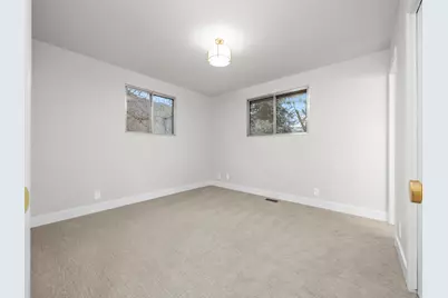 2702 E Oak Hills Dr, Layton, UT 84040 - Photo 12