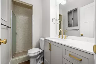 2702 E Oak Hills Dr, Layton, UT 84040 - Photo 14