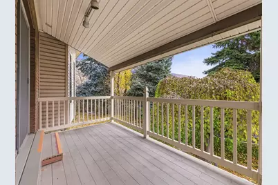 2702 E Oak Hills Dr, Layton, UT 84040 - Photo 26